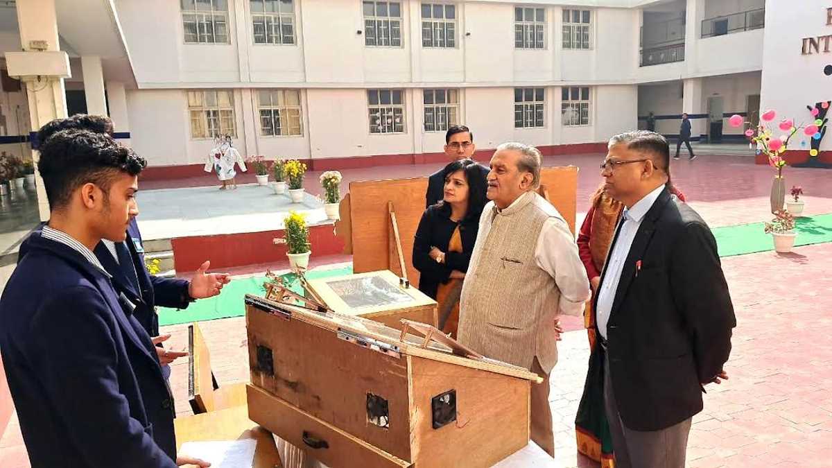 खेल-खेल में विज्ञान, विषय पर सीबीएसई ने आयोजित किया विज्ञान प्रदर्शनी